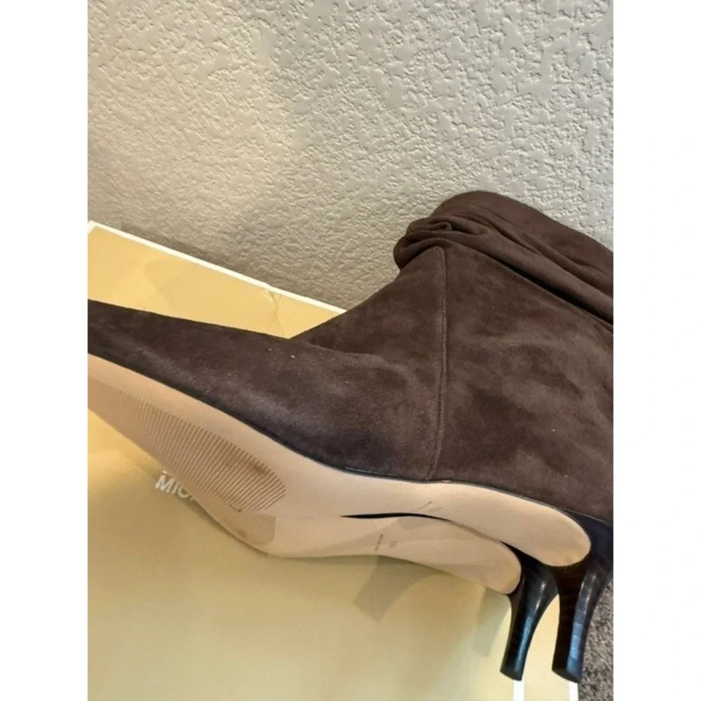 Michael Kors SG25F Brown Suede Slouchy Pointed Toe Kitten Heel Boots Womens 11M